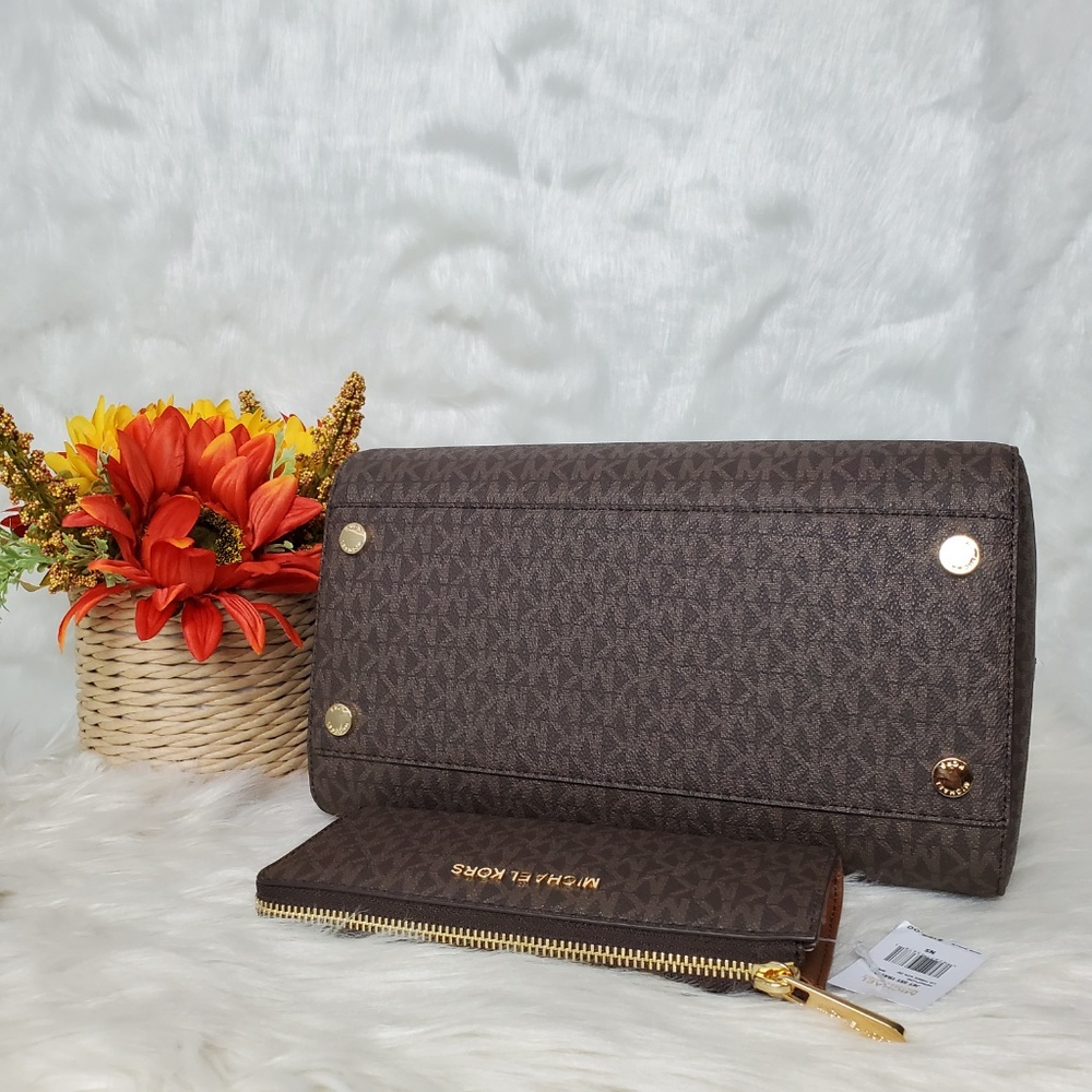 🔥SALE🔥 Michael Kors Hayes Duffle and Wallet Set - Picture 7 of 7